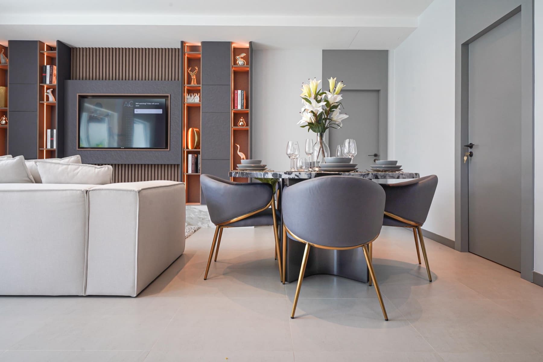 Villa Azure dining area in Jomtien, Pattaya — where groups eat well without the restaurant queue.